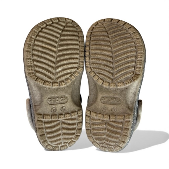 CROCS Kids Glittery Silver Sandals Clogs - Picture 2 of 6